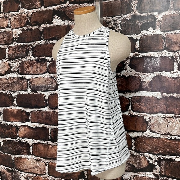 Lululemon Tank Top Women's Small Black White Open Back High Neck Athletic Top - Picture 5 of 13